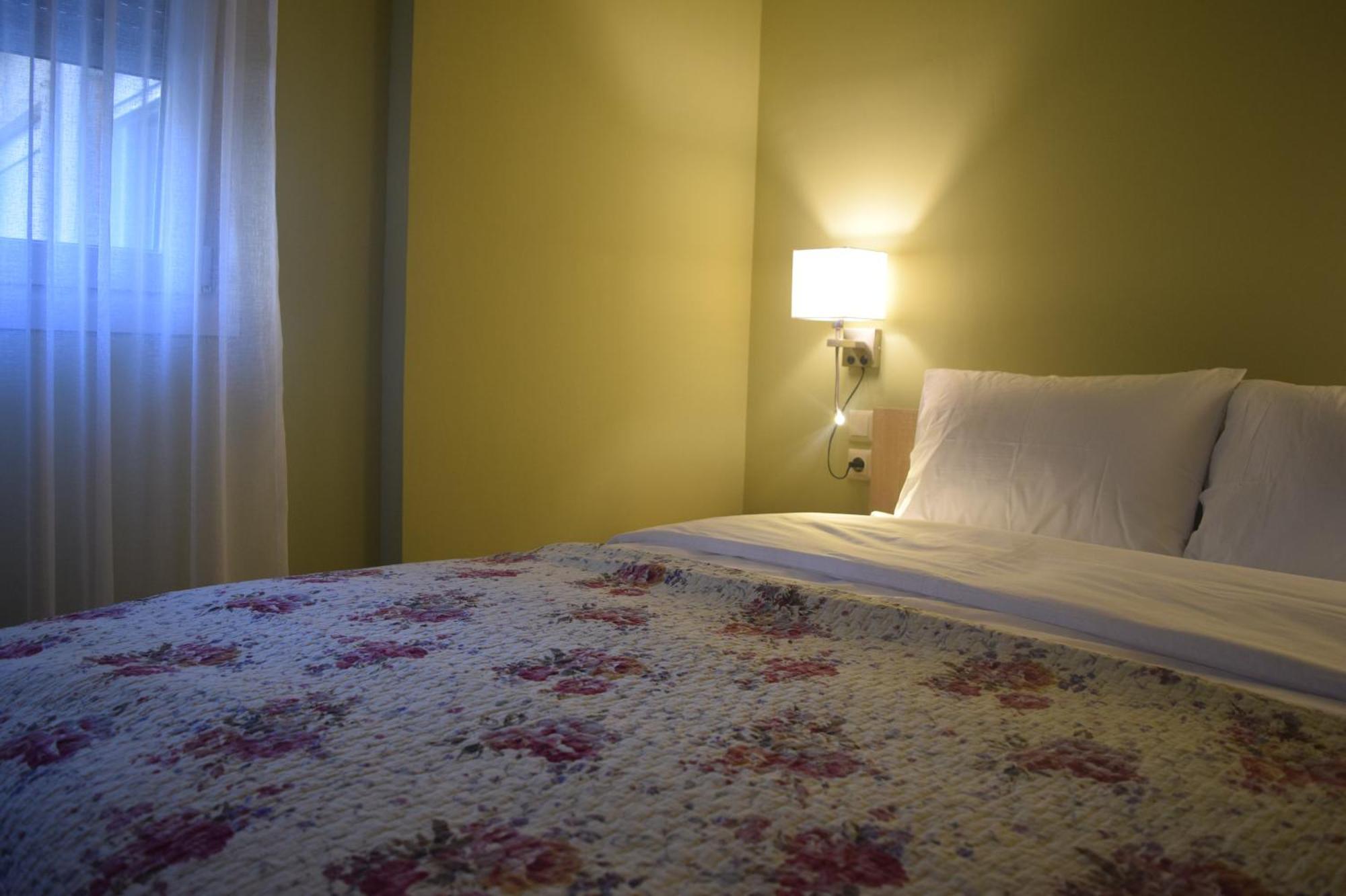 Aristo Central Apartments Ioannina Ngoại thất bức ảnh