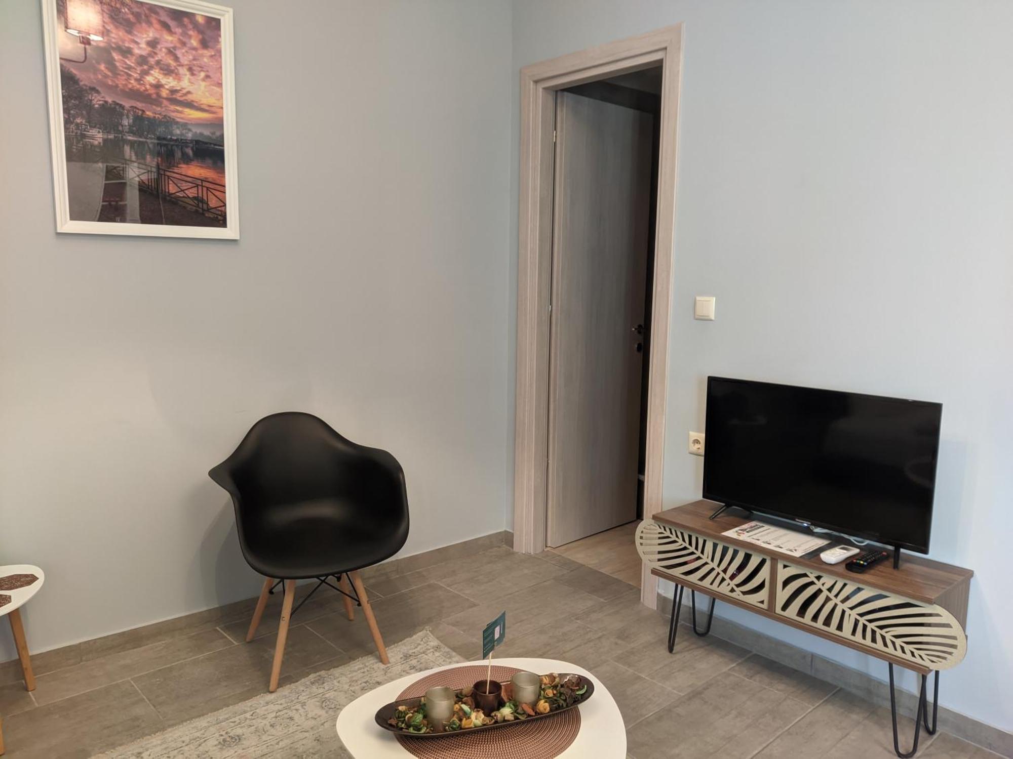 Aristo Central Apartments Ioannina Ngoại thất bức ảnh